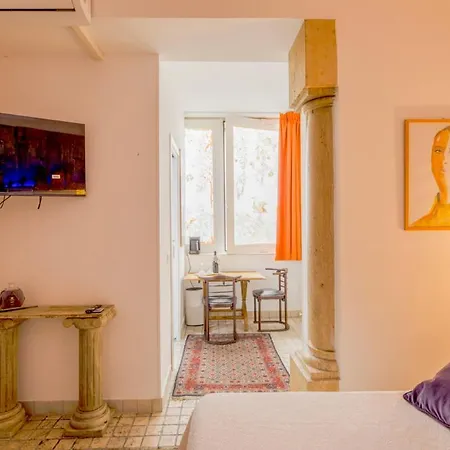Casa Flavio ベッド・アンド・ブレックファスト